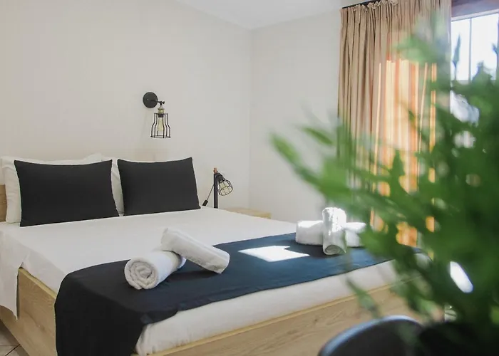 Minimal Culture Boutique דירה קאבאלה