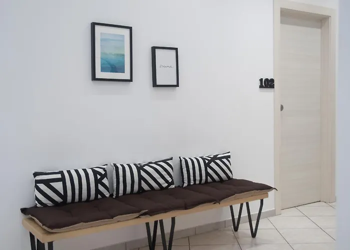 Minimal Culture Boutique דירה קאבאלה