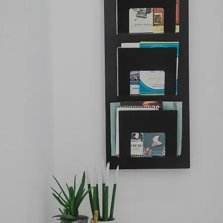Apartment Minimal Culture Boutique